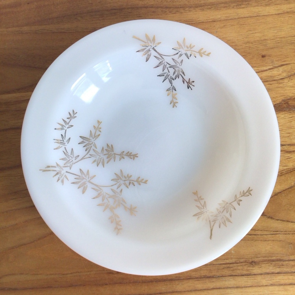 Vintage Federal Glass Golden Bamboo Rim Soup Bowls - Set of 2 - Picture 5 of 7